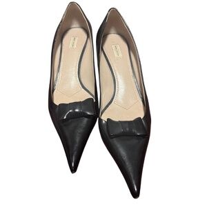 Marc Jacobs Pointed Toe Bow Pumps